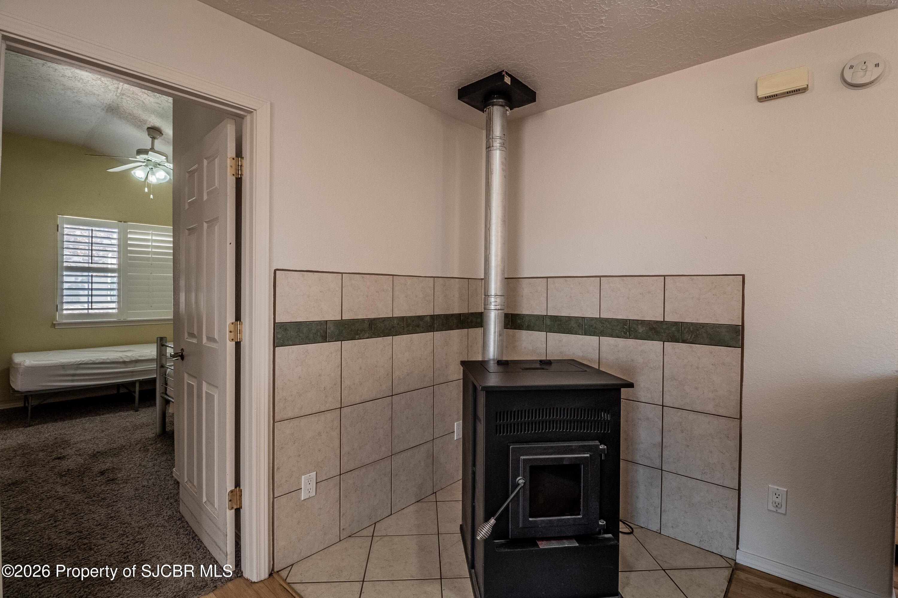 Single Family 4BR 3BA - 35 ROAD 5367, Farmington, NM