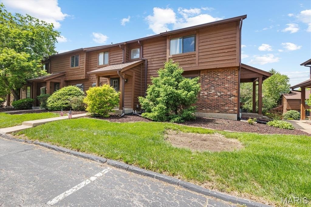 Single Family 2BR 2BA - 228 Cedar Grove Drive, St Charles, MO