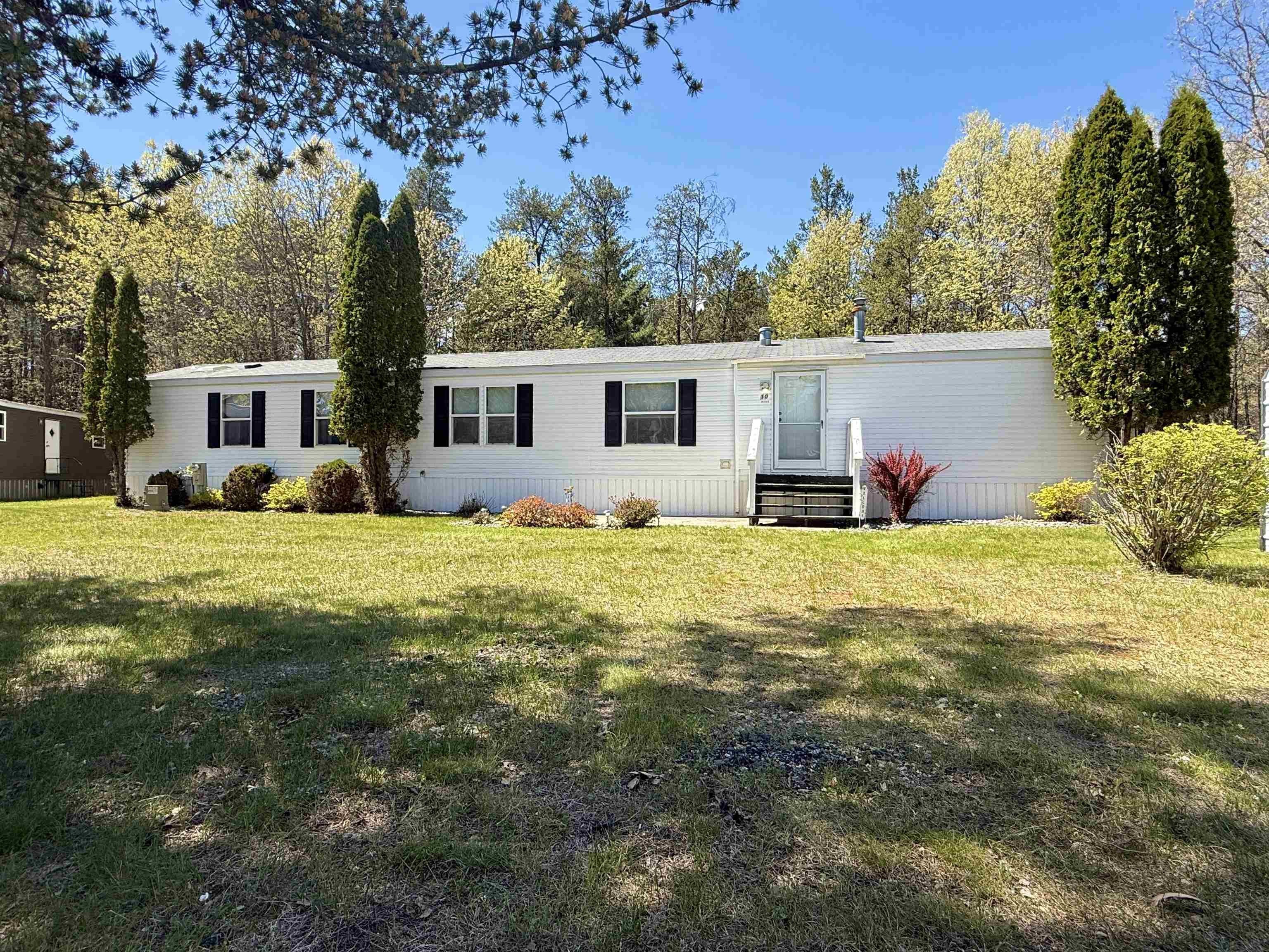 Manufactured Housing 2BR 2BA - 1870 County Road F Lot 10, Friendship, WI