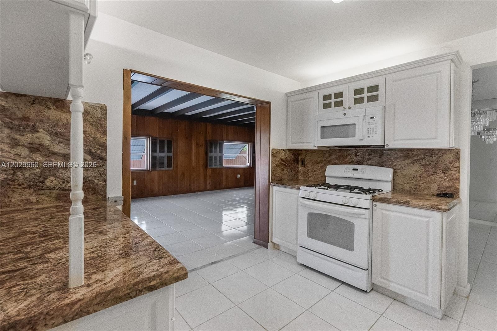 Single Family 4BR 2BA - 5830 SW 89th Ct, Miami, FL