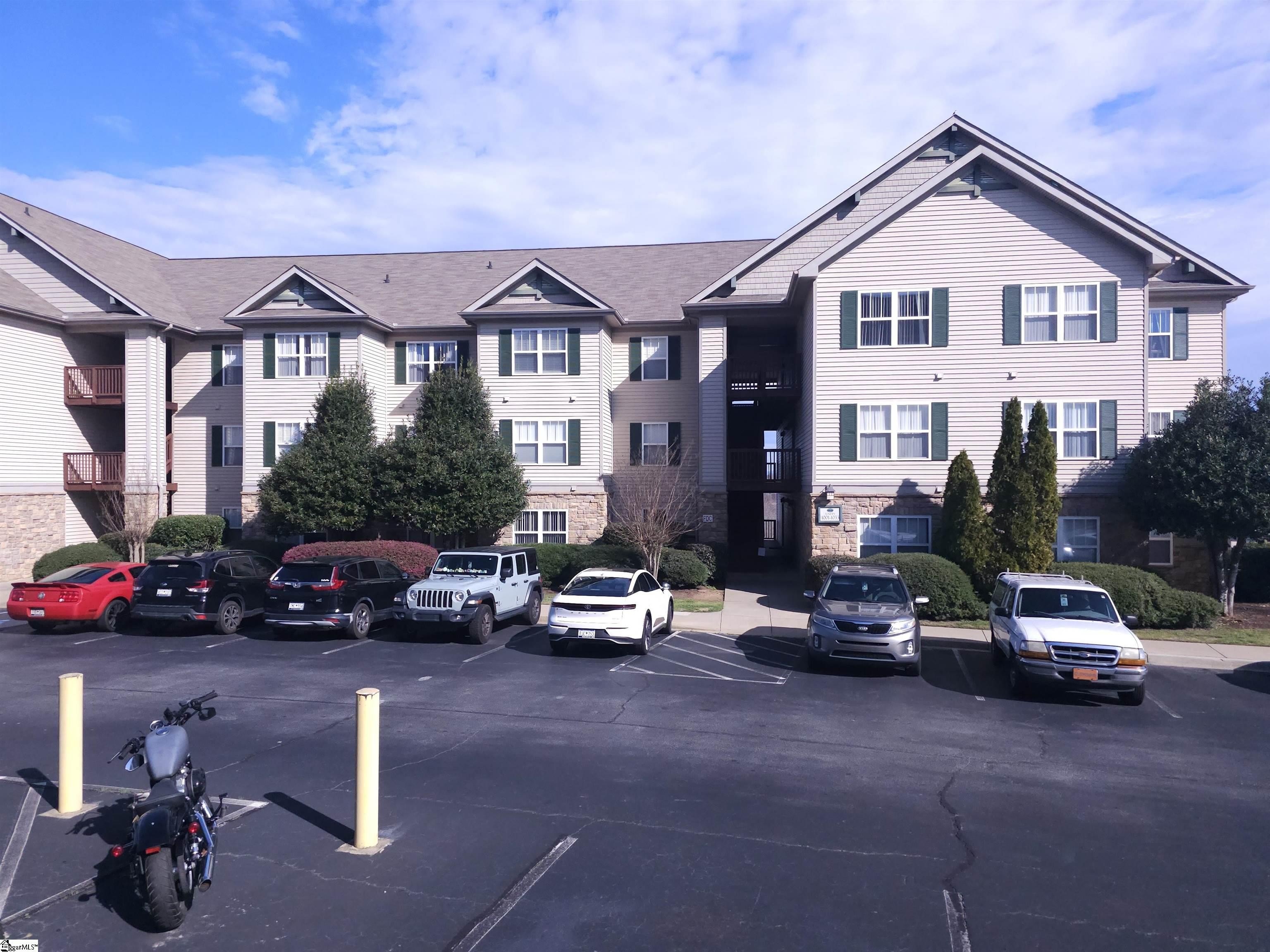 Condo 3BR 3BA - 1023 Harts Cove Way, Seneca, SC