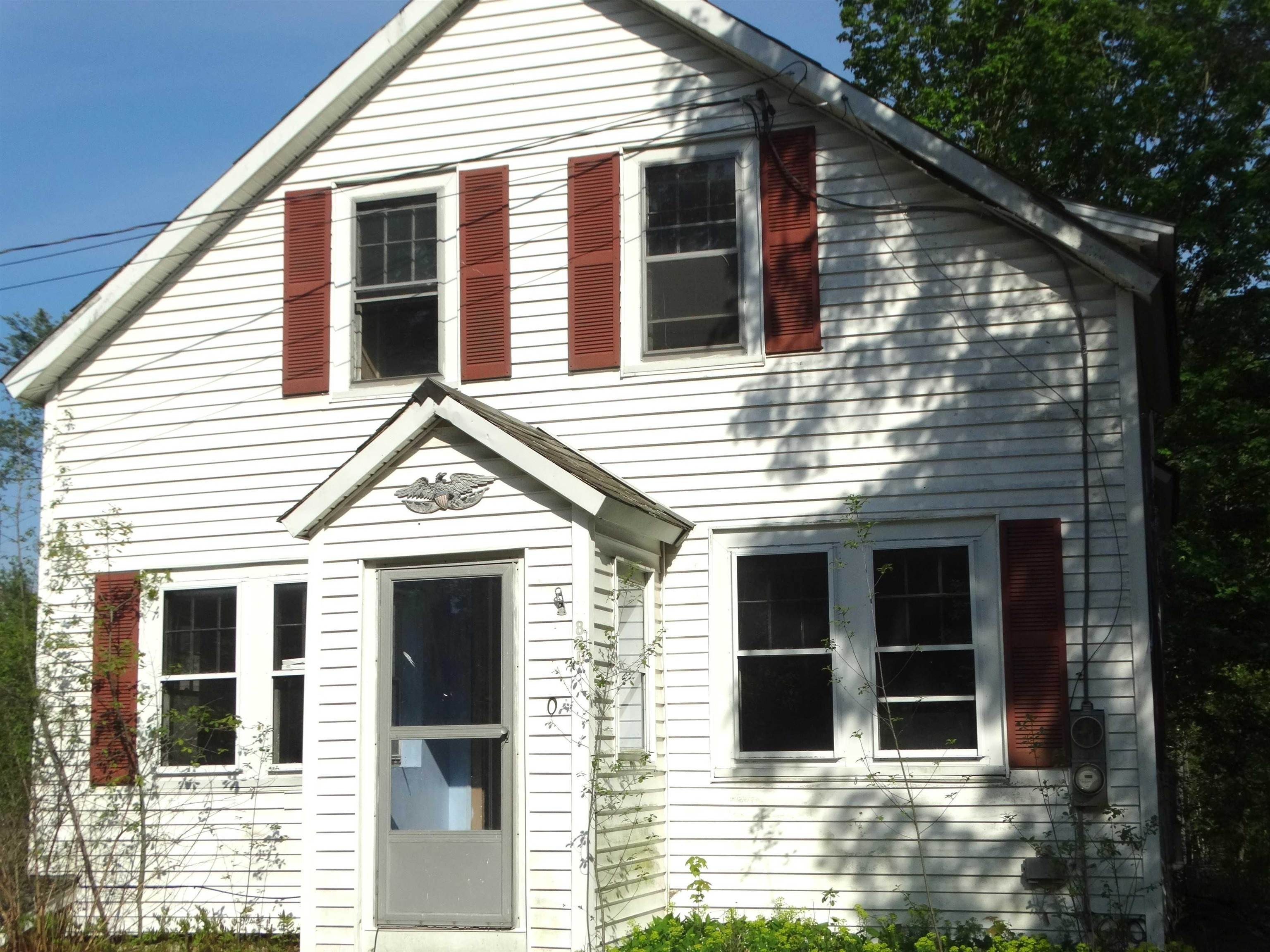 Single Family 3BR 2BA - 820 Route 9, Chesterfield, NH