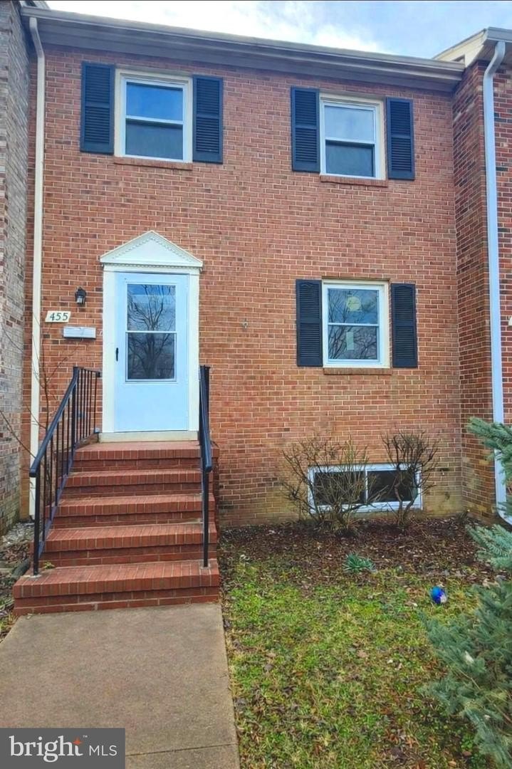 Single Family 3BR 2BA - 455 RIDGEMORE ST, FREDERICKSBURG, VA