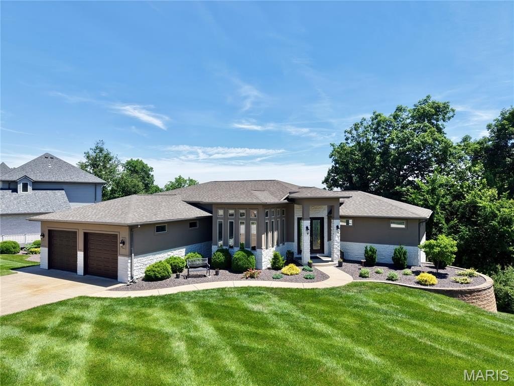 Single Family 4BR 4BA - 120 El Rancho Drive, Hannibal, MO