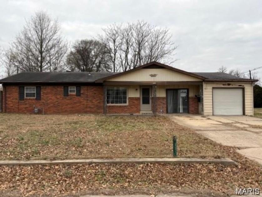Single Family 3BR 2BA - 601 S Hopper Street, Kennett, MO