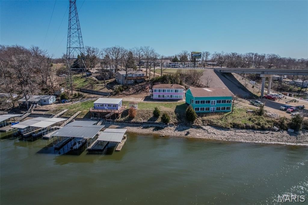 Single Family - 88 Accurate Avenue, Sunrise Beach, MO