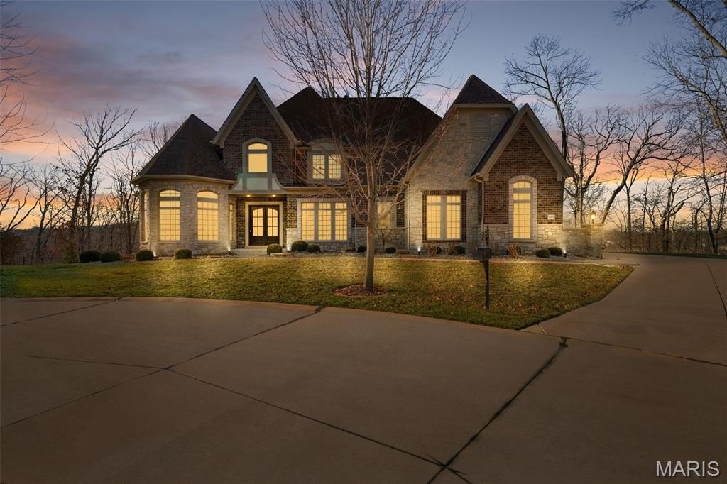 Single Family 5BR 7BA - 1401 Fox Hill Farms Court, Chesterfield, MO