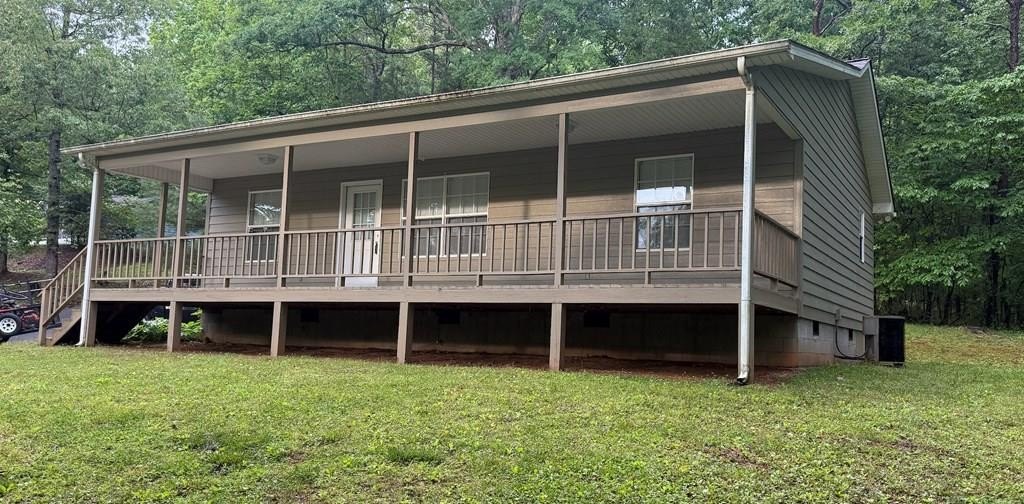 Single Family 2BR 2BA - 134 Acorn Lane, Warne, NC
