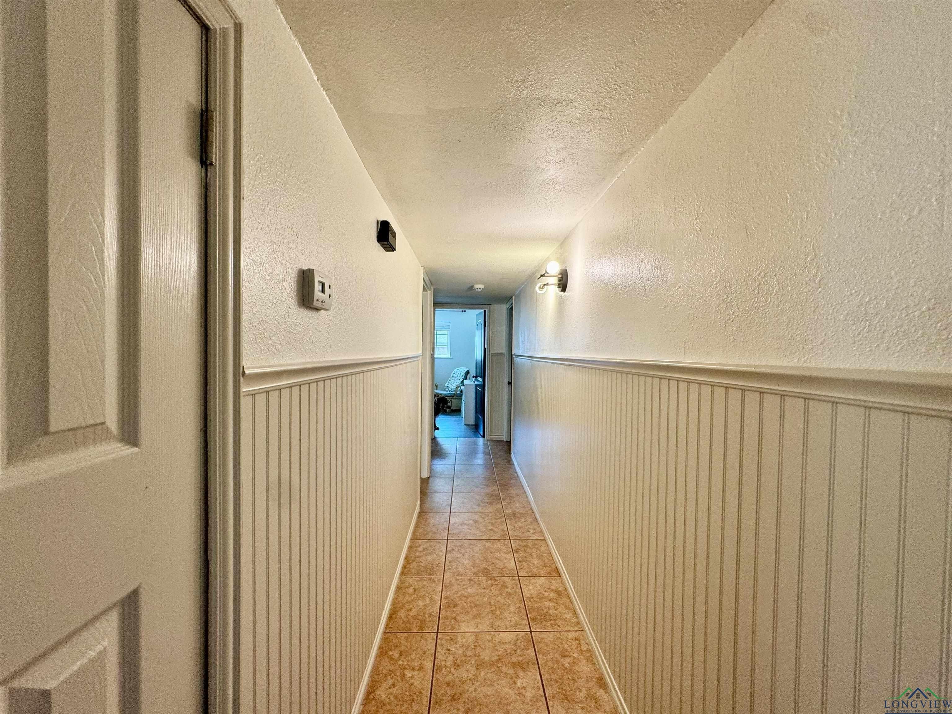 225 Joy Dr  