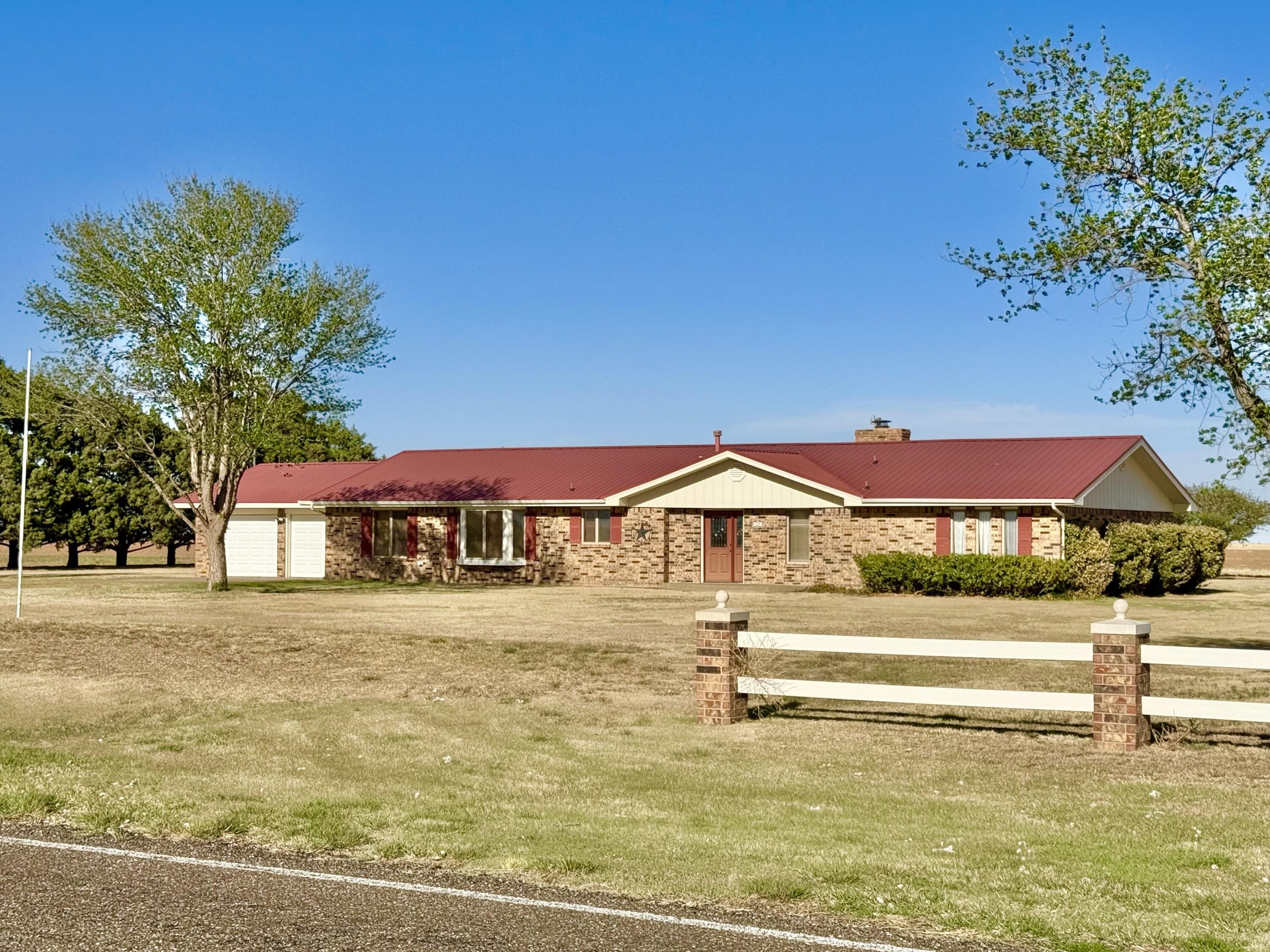 Single Family 3BR - 229 Farm To Market 400, Plainview, TX