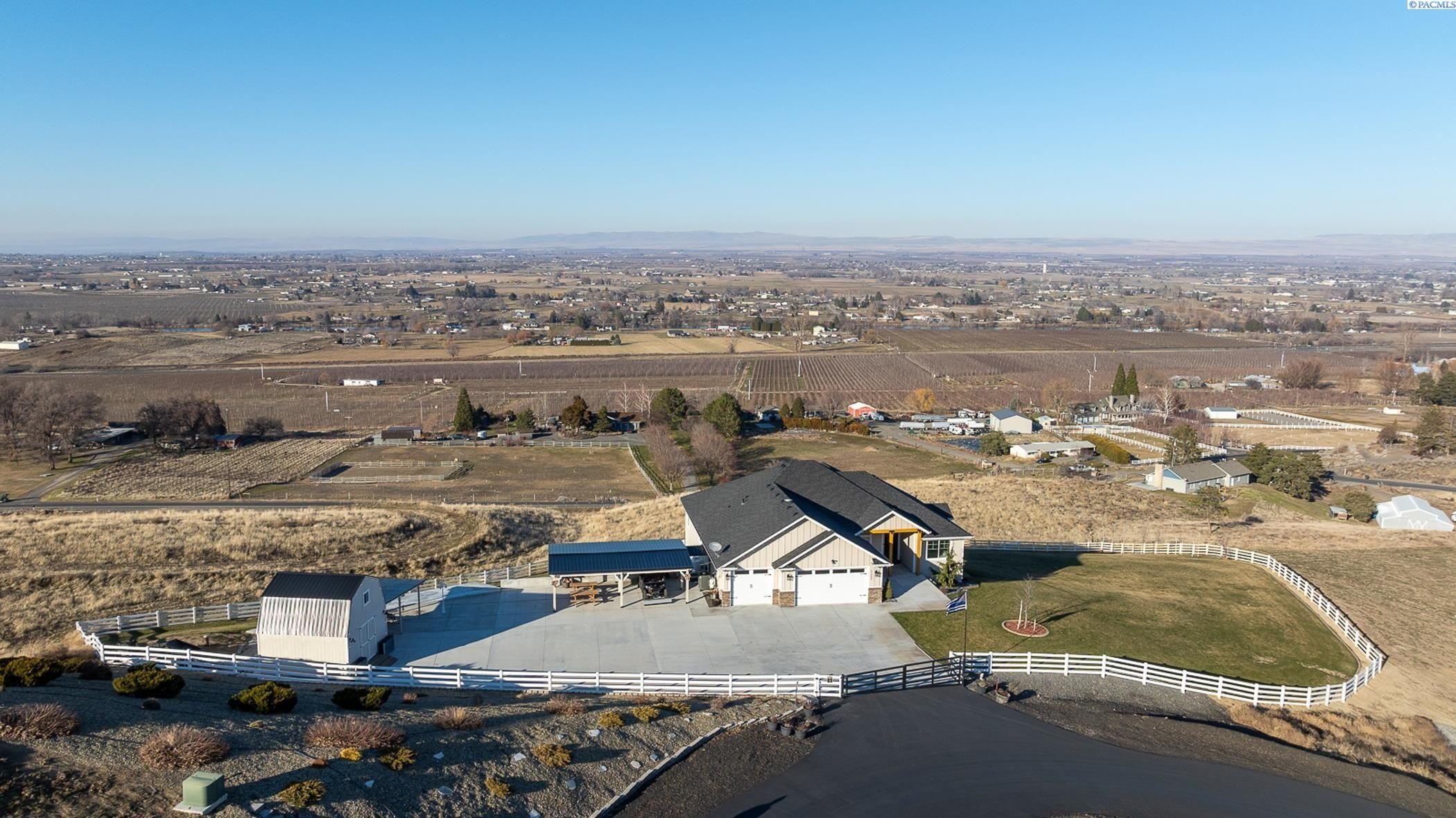 Other 3BR 4BA - 21902 S 1522 Pr SW   (Richards Rd), Prosser, WA