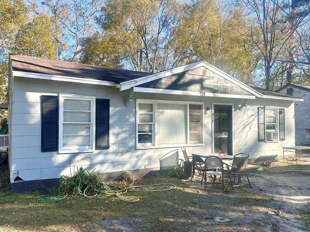 Single Family 3BR 1BA - 718 Brookwood Place, Valdosta, GA