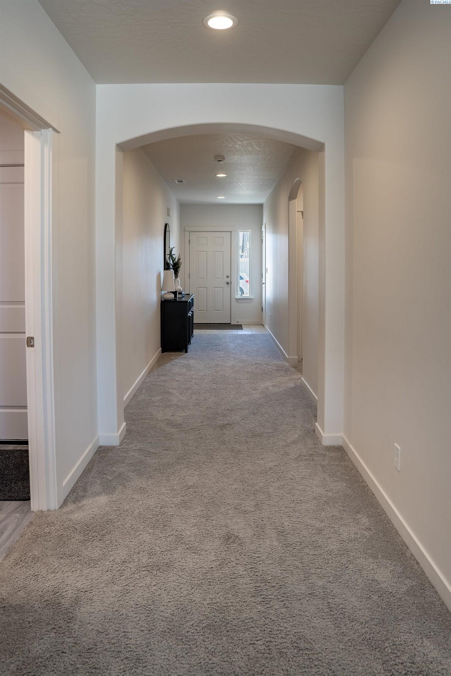 Other 3BR 2BA - 808 Grant Avenue, Grandview, WA