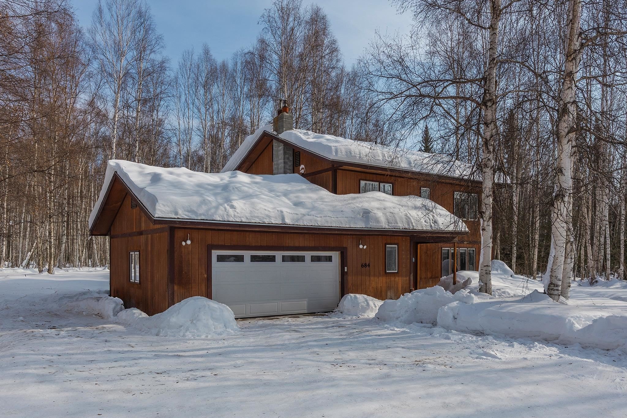 Single Family 4BR 3BA - 684 ESTELLA STREET, North Pole, AK