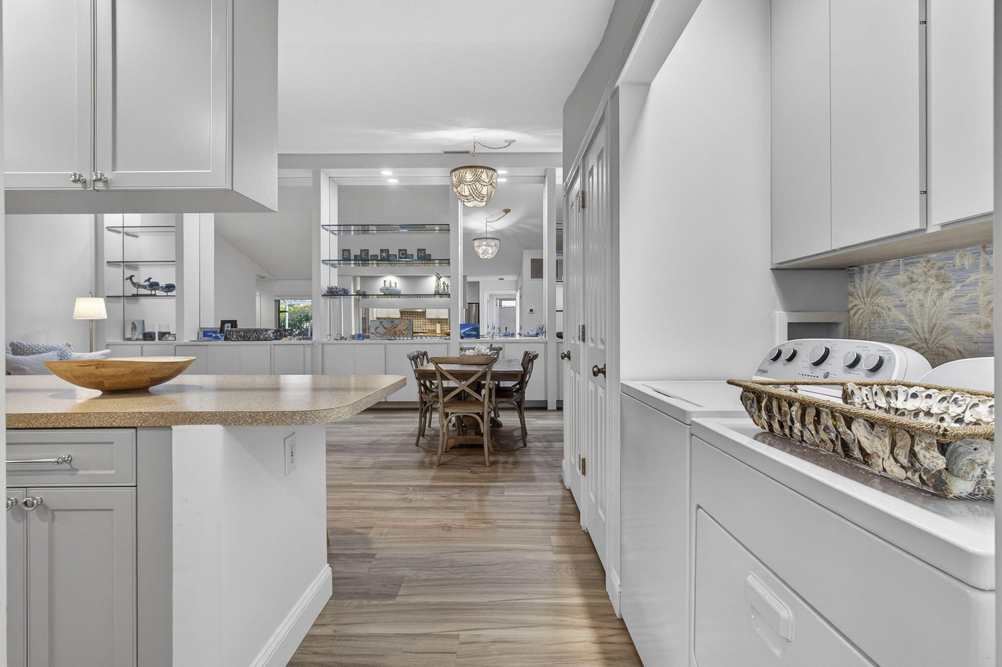 7502 Geminata Oak Ct  