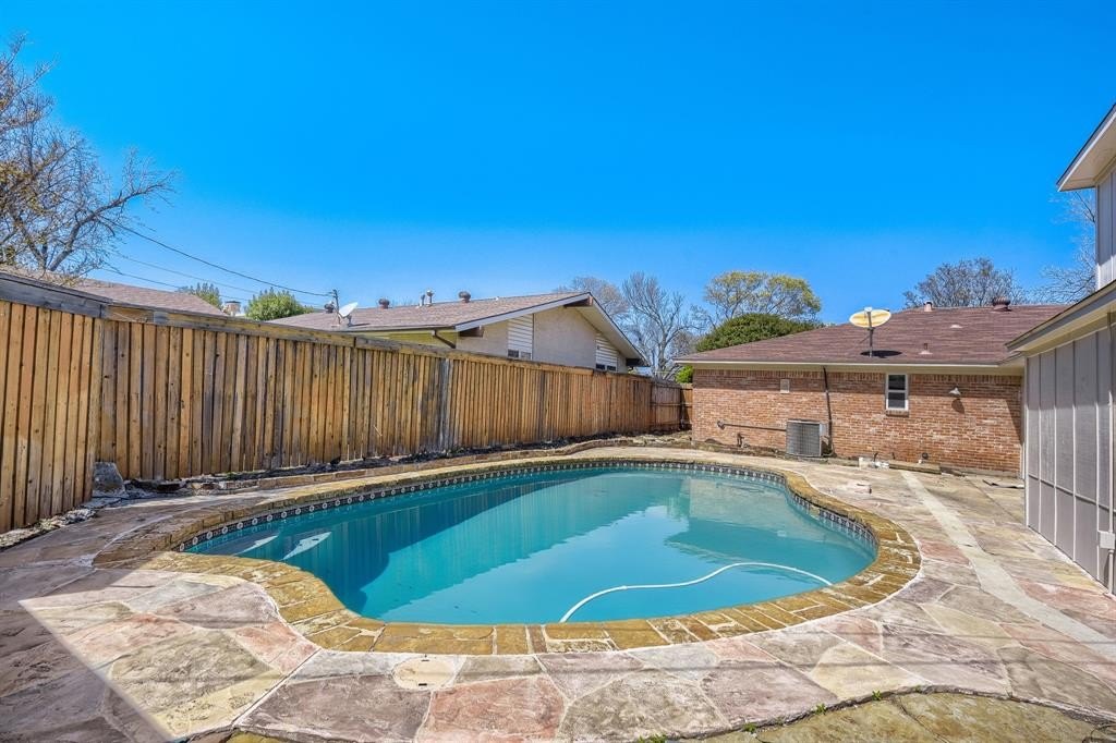 Single Family 4BR 3BA - 10432 Church Road, Dallas, TX