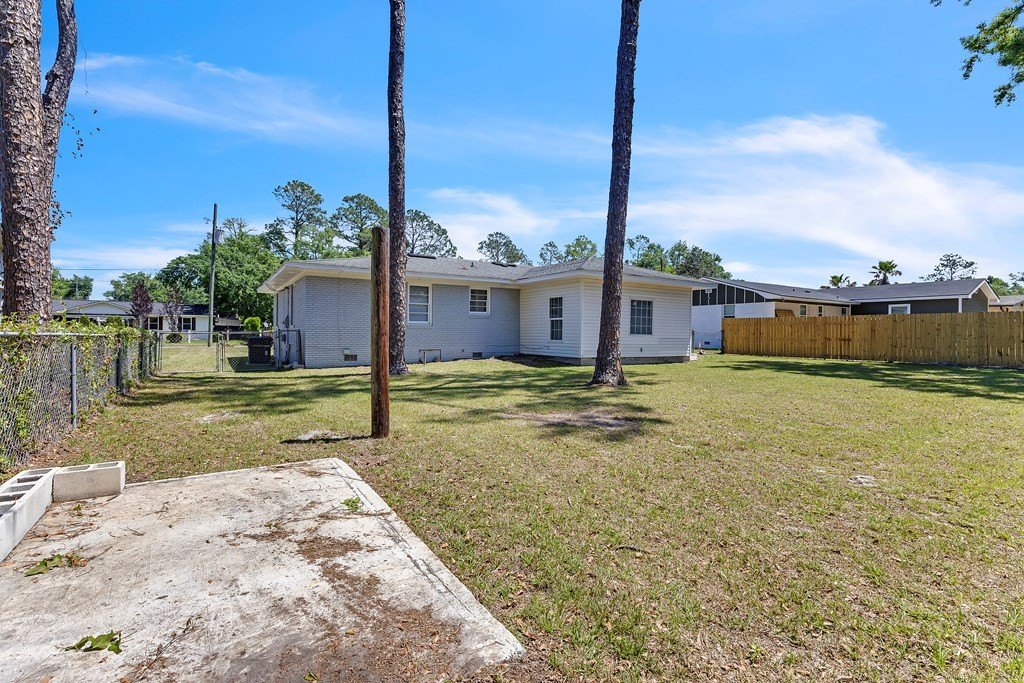 Single Family 3BR 2BA - 1710 Dedo Drive, Valdosta, GA