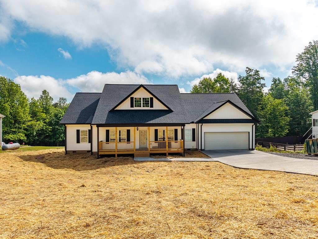 Single Family 4BR 3BA - 269 Firetower Road, Jasper, GA