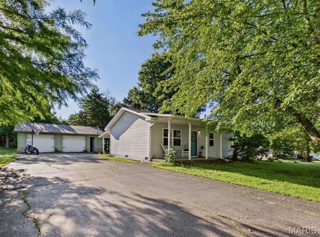 Single Family 3BR 2BA - 311 Harold Street, Crocker, MO