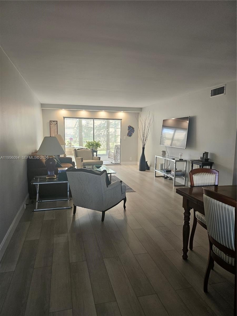 Condo 2BR 2BA - 3203 Portofino Pt, Coconut Creek, FL