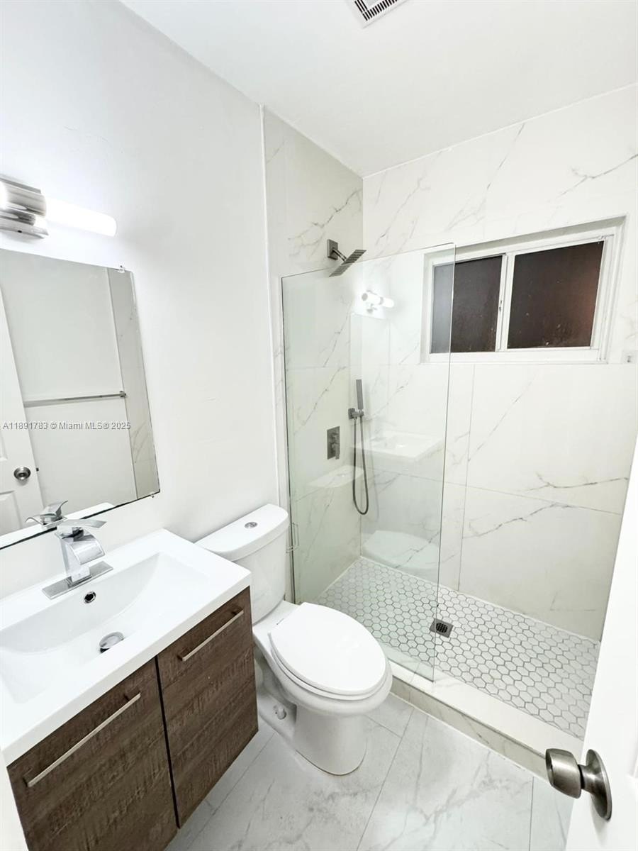 Duplex - 7435 Byron Ave, Miami Beach, FL