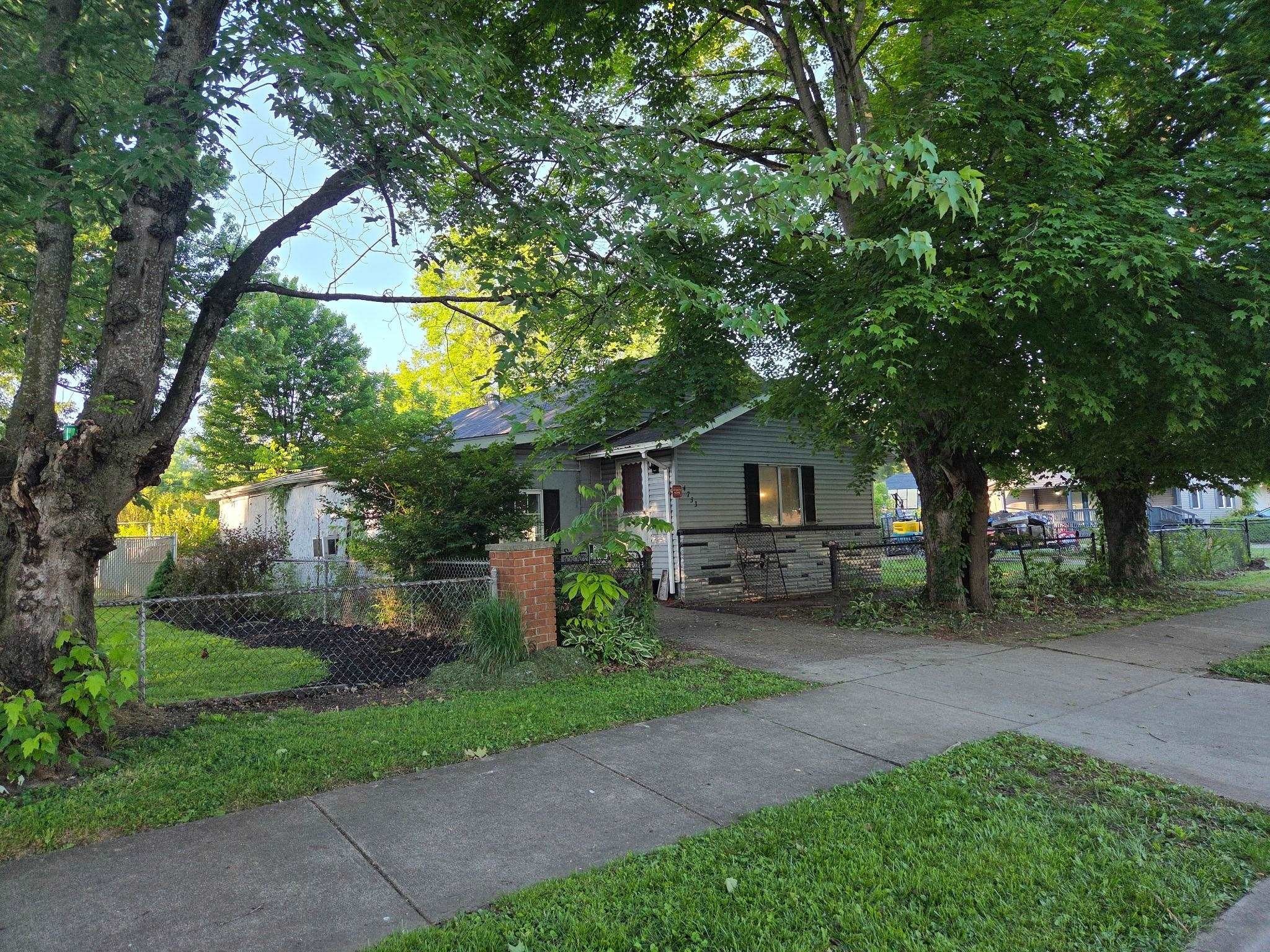 Other 3BR 1BA - 4733 Altizer Avenue, Huntington, WV