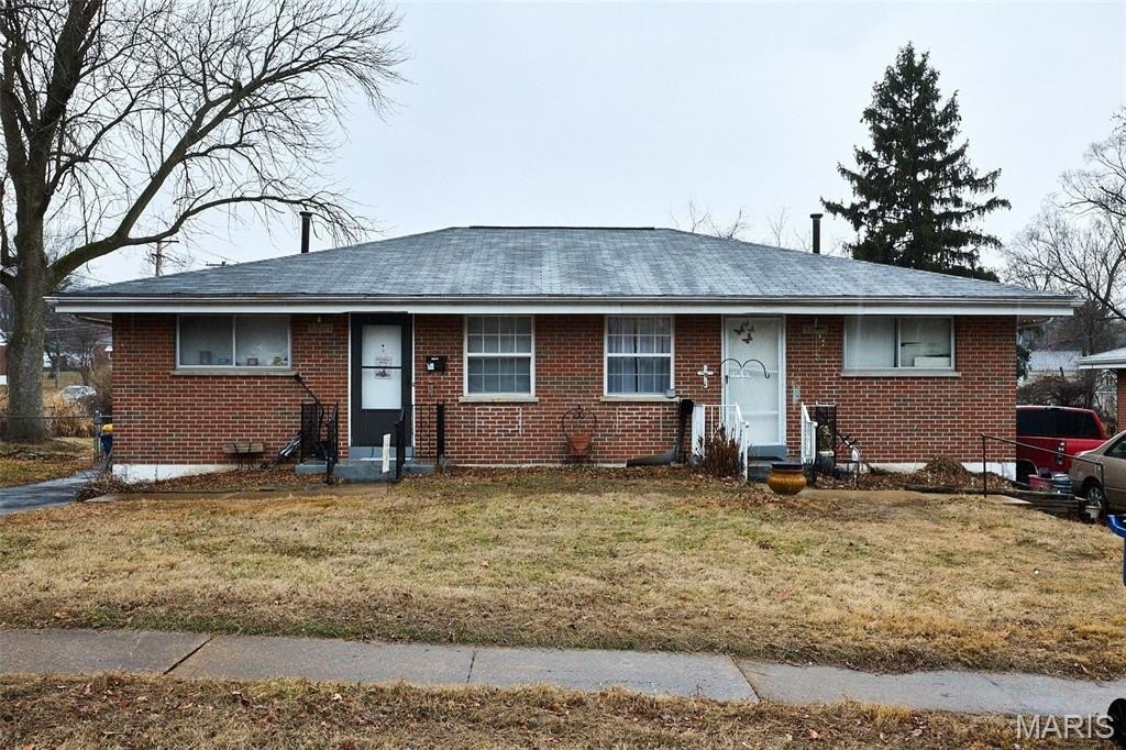 Single Family 4BR 2BA - 3201 Buder Court, St Ann, MO