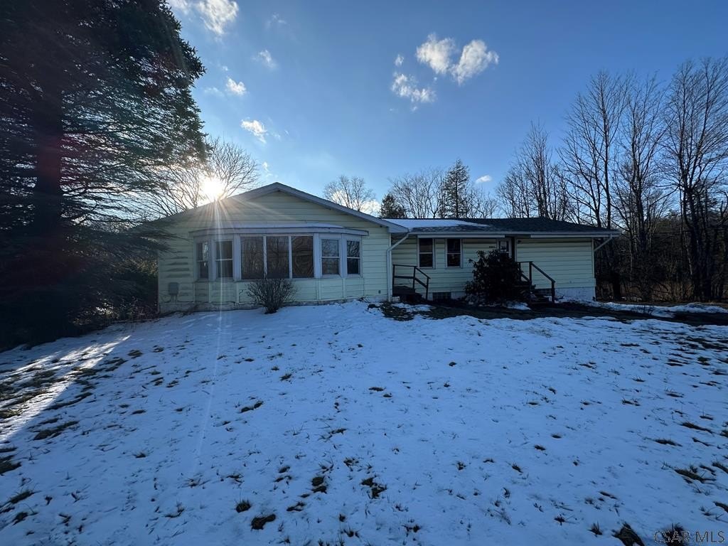 Single Family 4BR 2BA - 1332 Rock Cut Road, Central City, PA