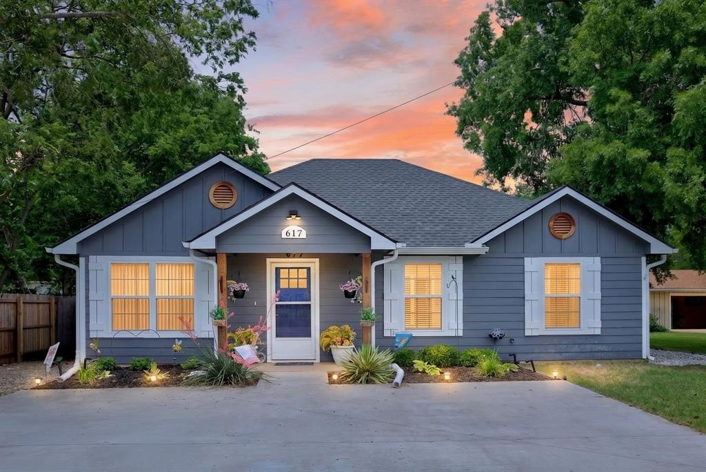 Single Family 3BR 2BA - 617 N Jordan Street, Whitesboro, TX