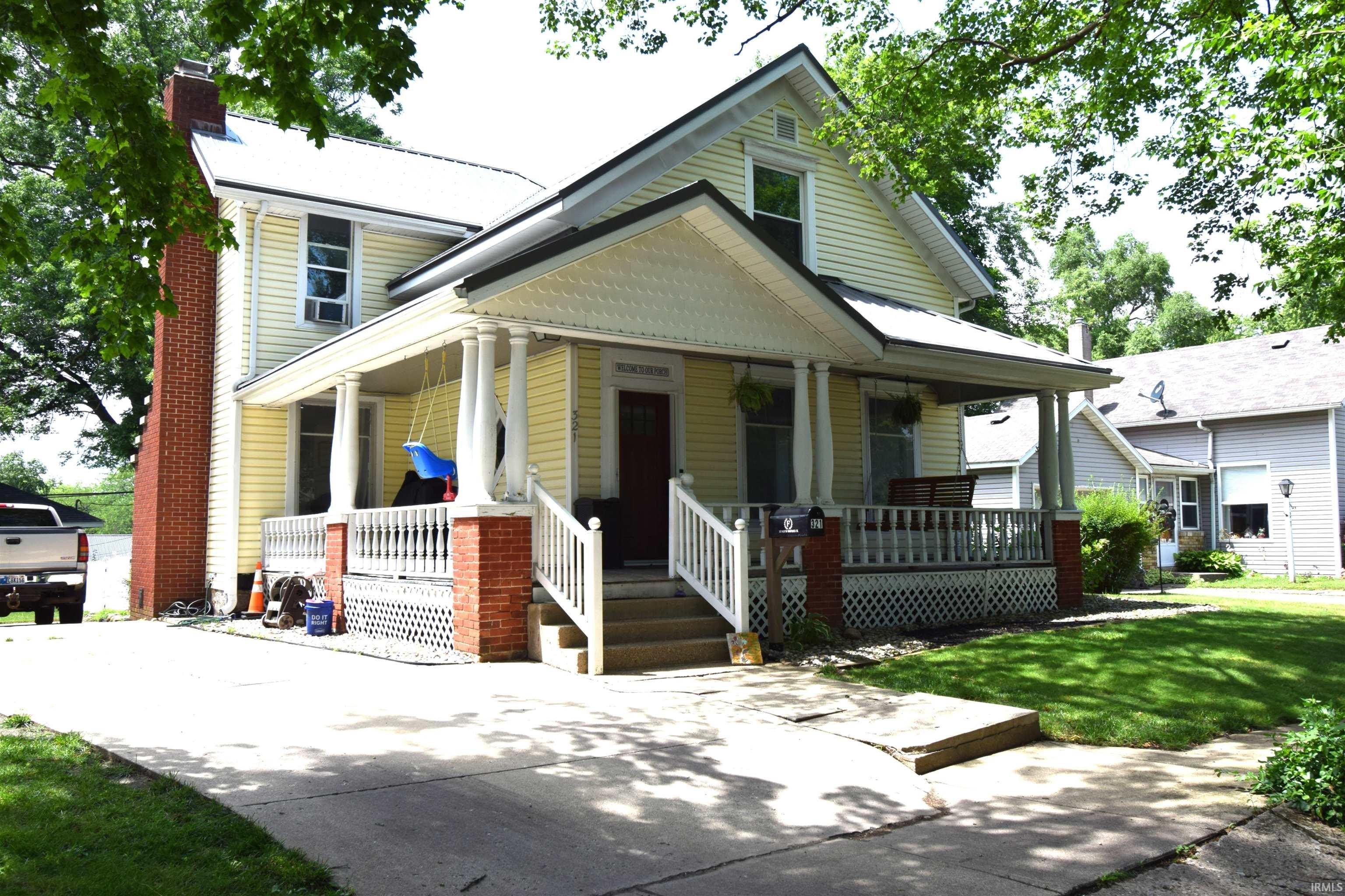 Single Family 3BR 2BA - 321 N Whitlock Street, Bremen, IN