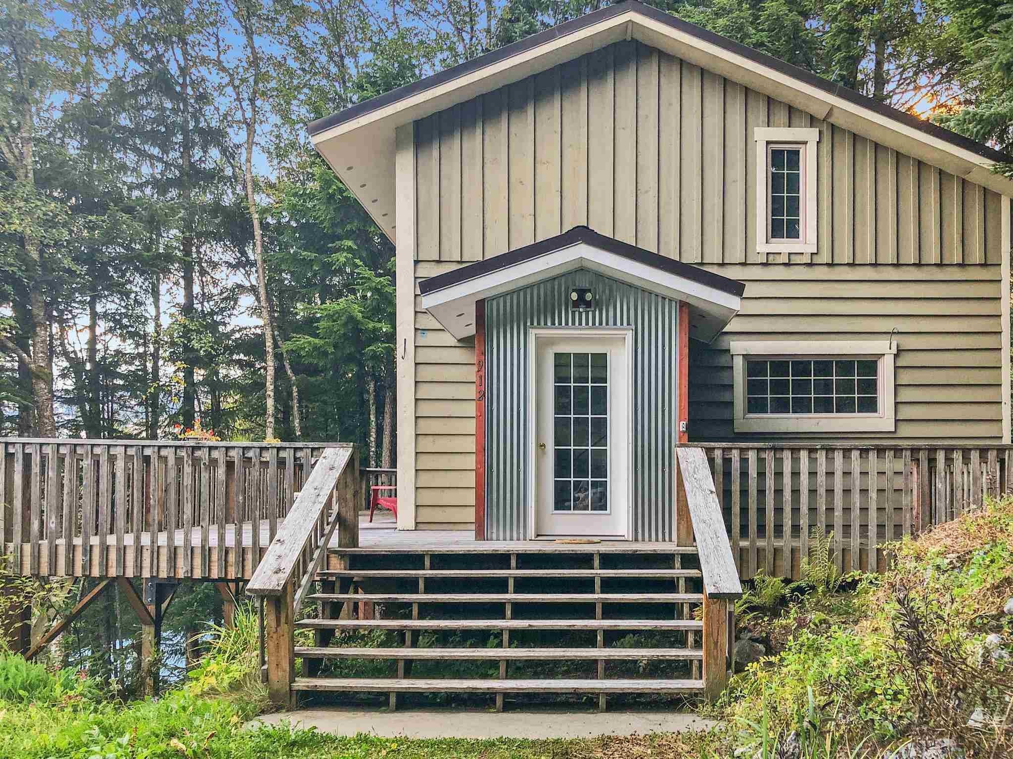 Single Family 2BR 1BA - 912 Highland Drive, Haines, AK