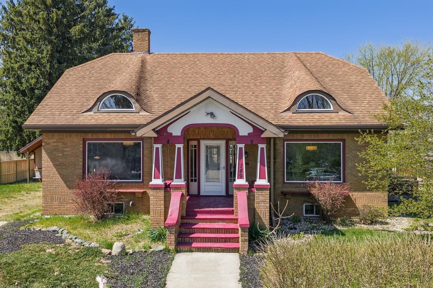 Single Family 3BR 3BA - 149 Myrtle Street, Reedsburg, WI