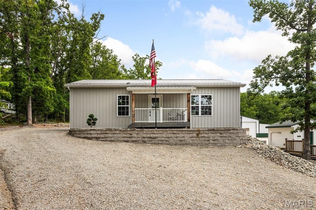 Single Family 2BR 2BA - 6275 Mohawk Drive, French Village, MO