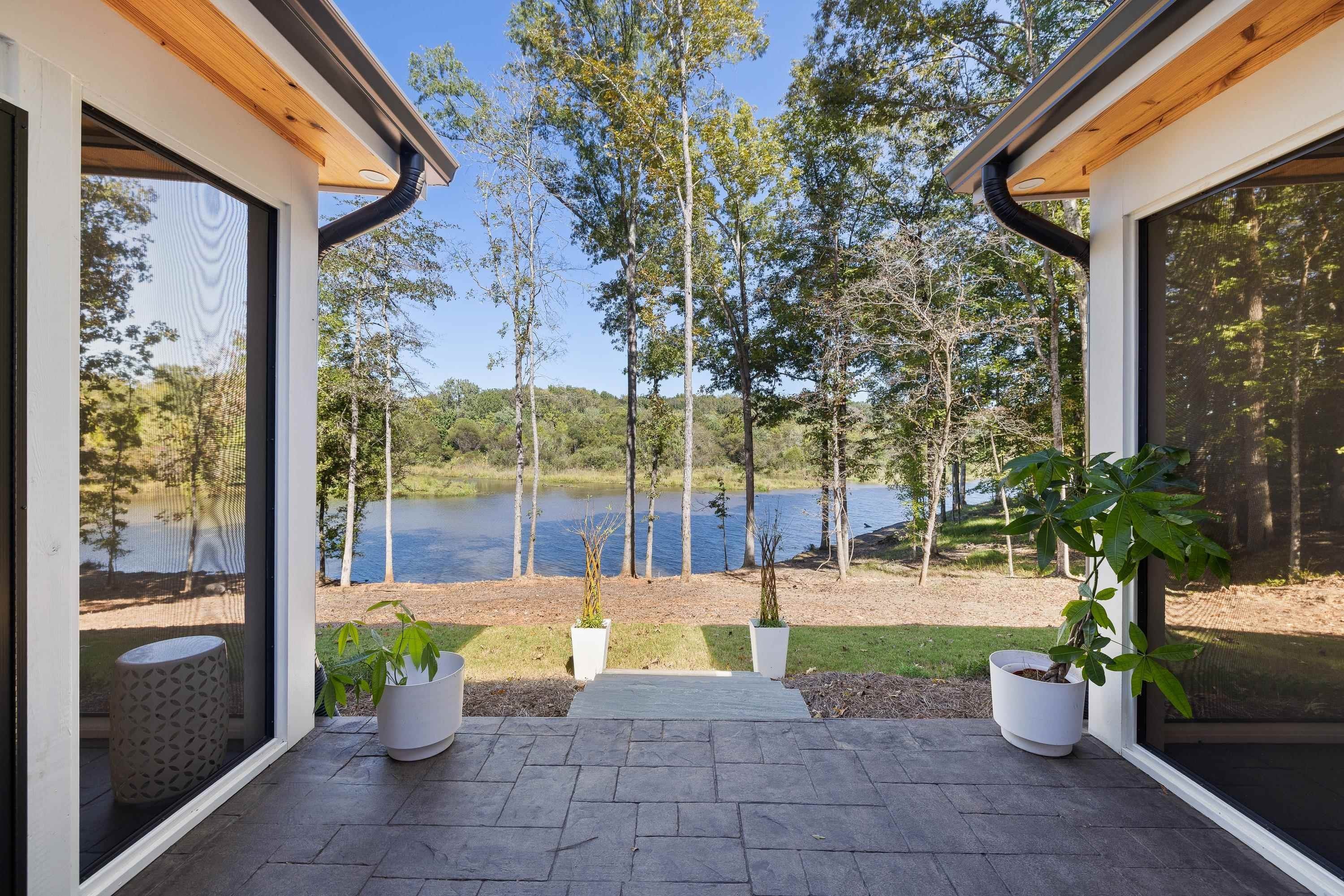 Single Family 4BR 3BA - 161 HOOT OWL LANE, Eatonton, GA