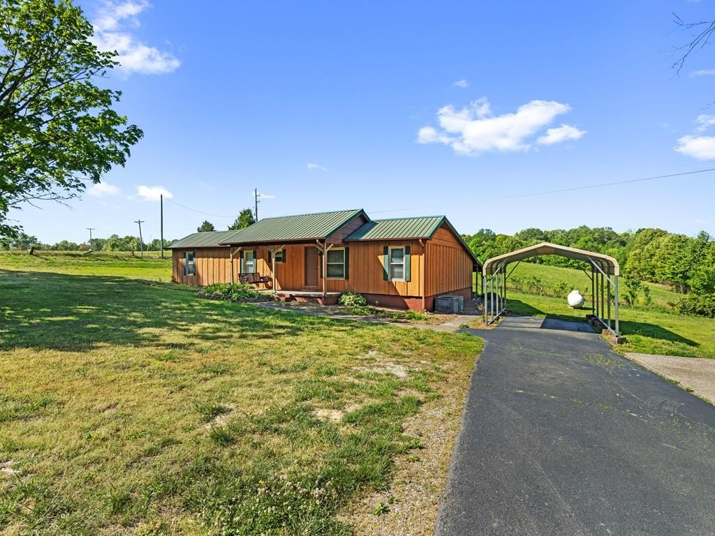 Single Family 3BR 1BA - 10115  Hanson Rd, Hanson, KY