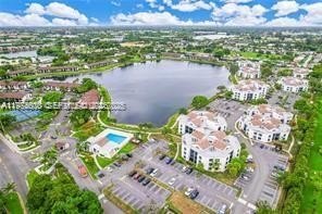 Condo 2BR 2BA - 207 Lake Pointe Dr, Oakland Park, FL