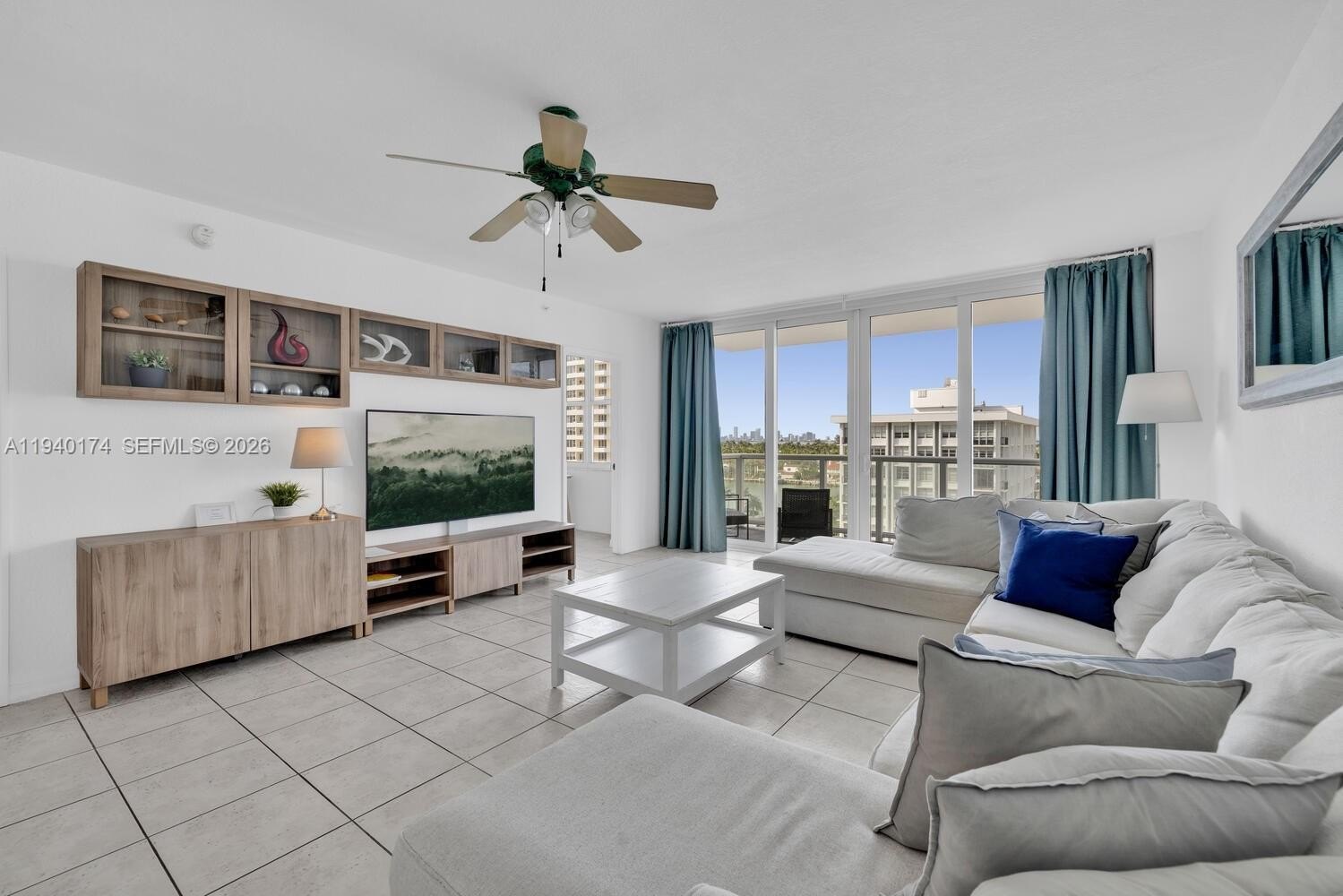 Condo 2BR 2BA - 5601 Collins Ave, Miami  Beach, FL