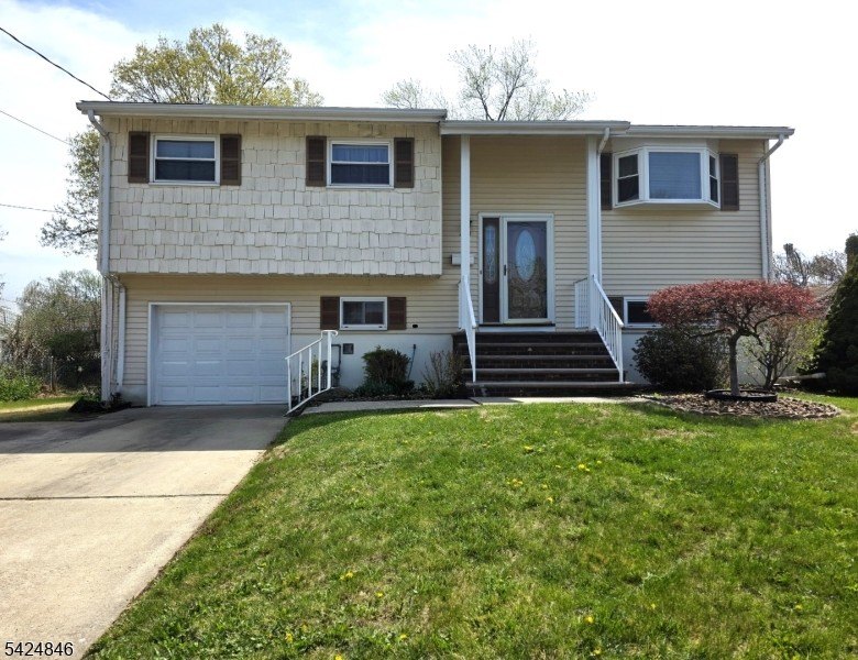 Other 4BR 2BA - 258 N Gaston Ave, Somerville Boro, NJ