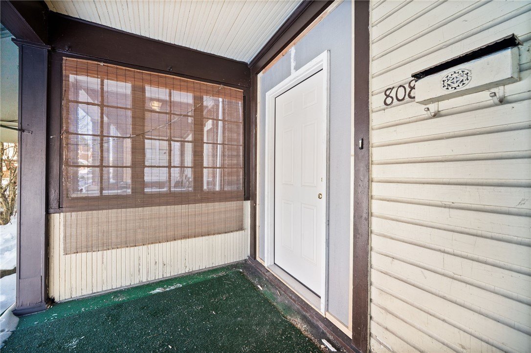 Single Family 3BR - 808 E 10th Ave, Munhall, PA