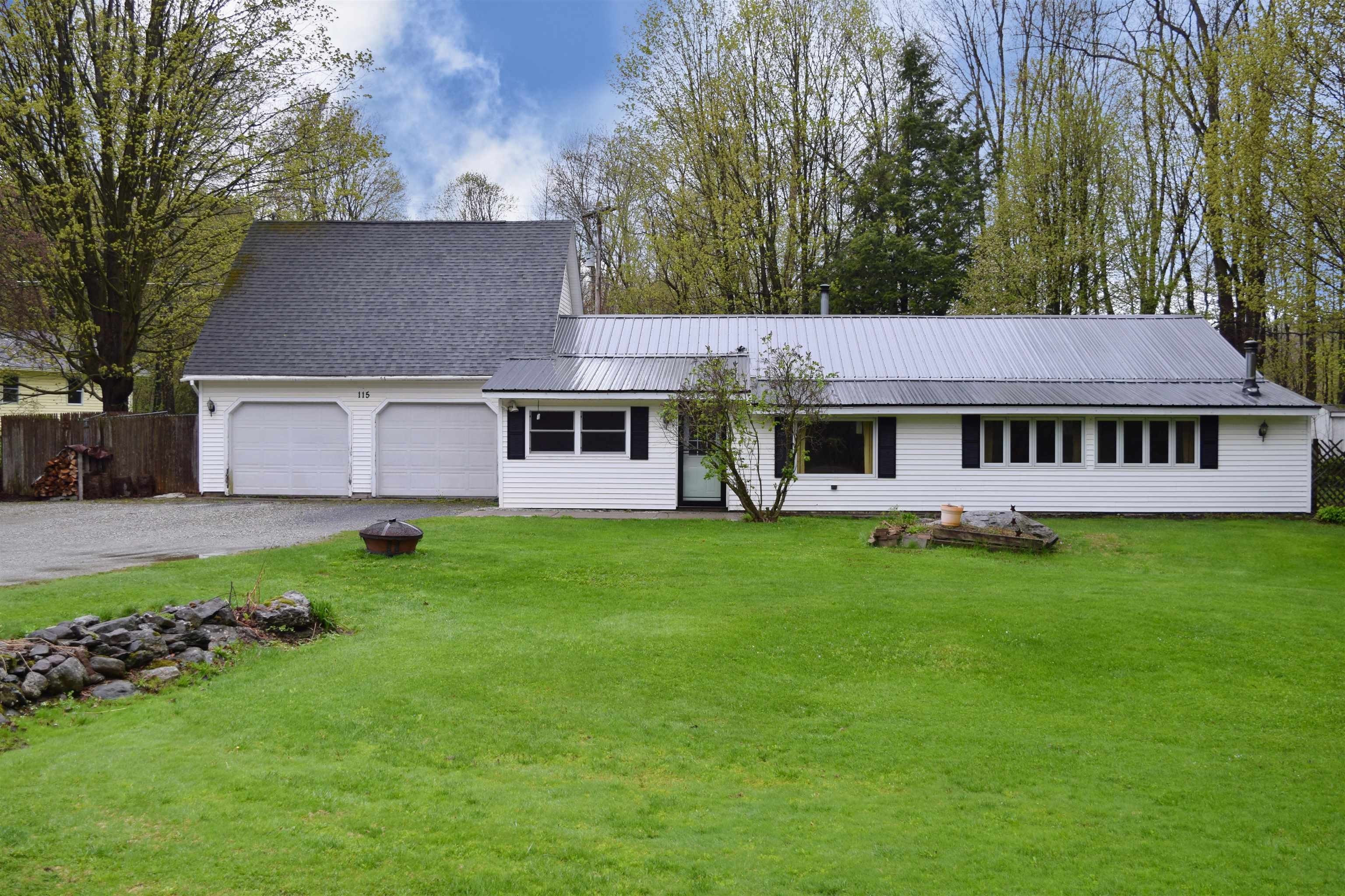 Single Family 3BR 2BA - 115 Birchwood Drive, Hinesburg, VT