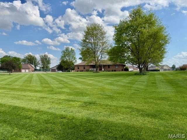 Single Family 3BR 3BA - 10520 Vonder Haar Lane, Breese, IL