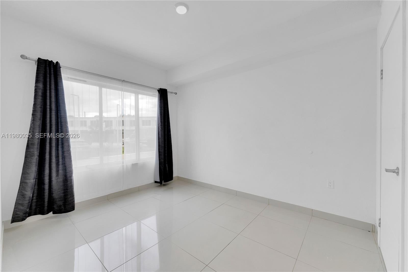Single Family 4BR 4BA - 25936 SW 139th Path, Homestead, FL