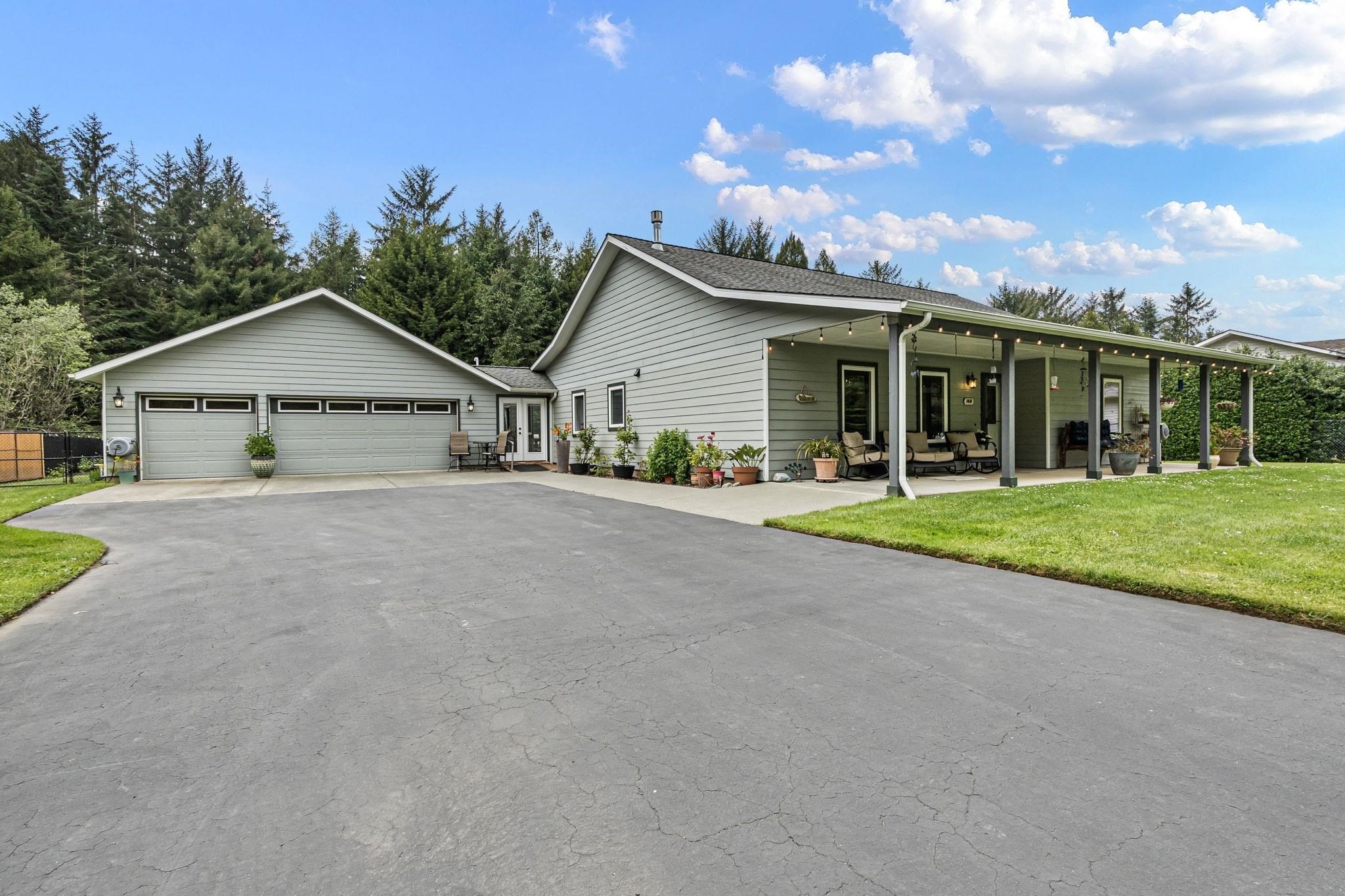 Single Family 2BR 3BA - 165 Candlelight, Crescent City, CA