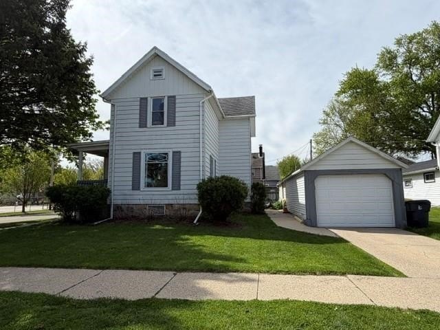 Single Family 4BR 3BA - 1766 15th Street, Monroe, WI