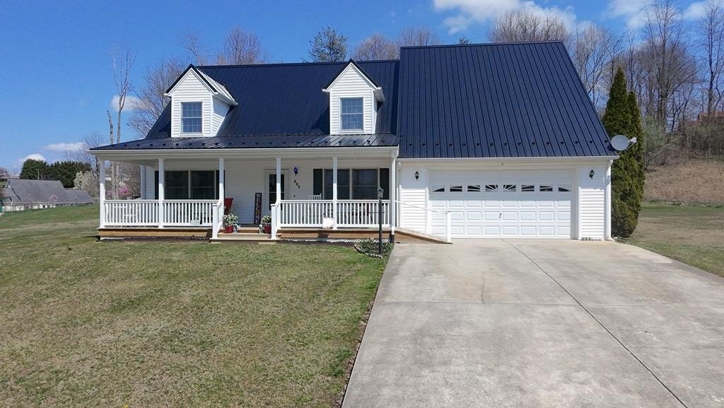 Single Family 3BR 2BA - 139 Brooke St., Chilhowie, VA