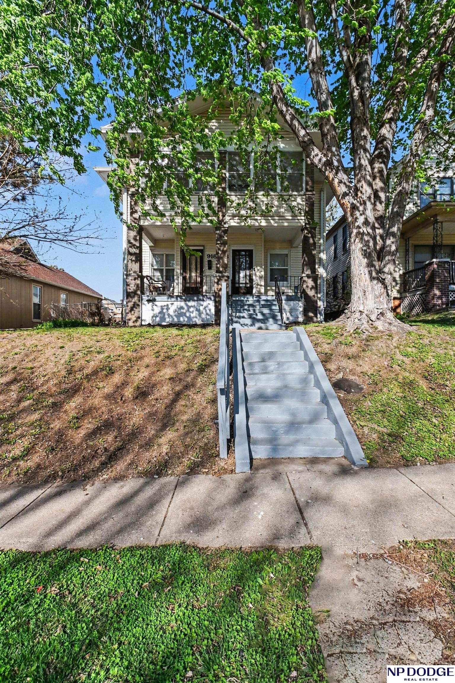 Duplex 5BR 3BA - 916/918 S 25 Avenue, Omaha, NE