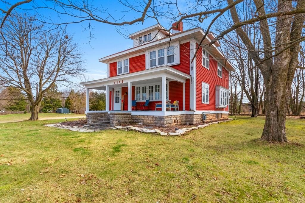 Other 4BR 2BA - 1118 N 8th Ave, Sturgeon Bay, WI