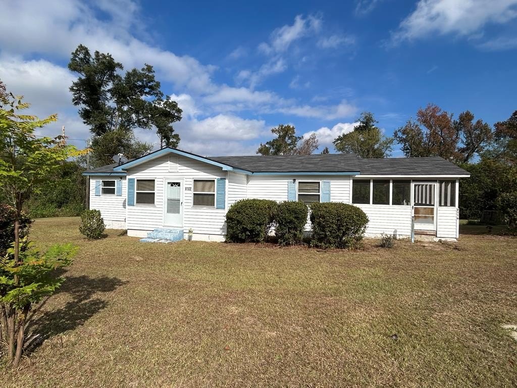 Single Family 3BR 2BA - 2116 Co Rd 95 (Main St), Gordon, AL