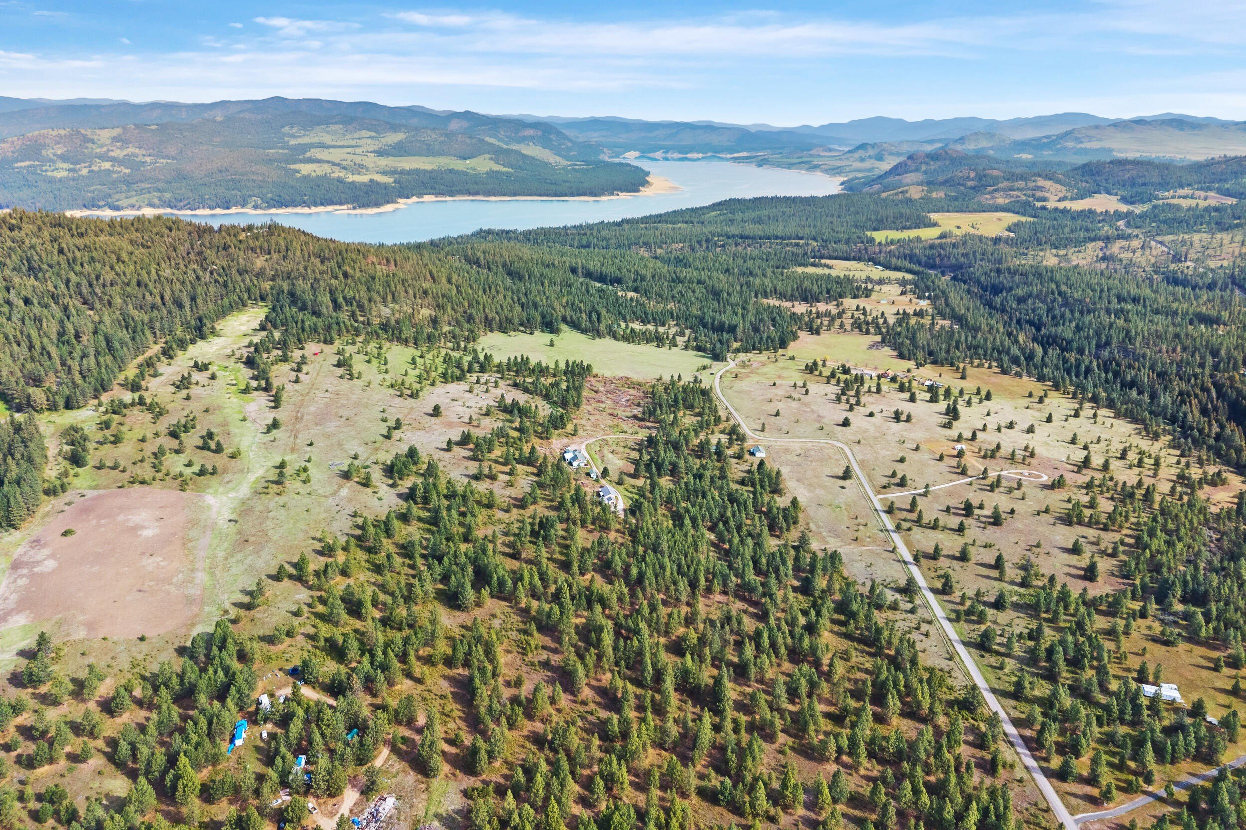 Single Family 5BR 3BA - 5893 RIVER BEND WAY, FRUITLAND, WA