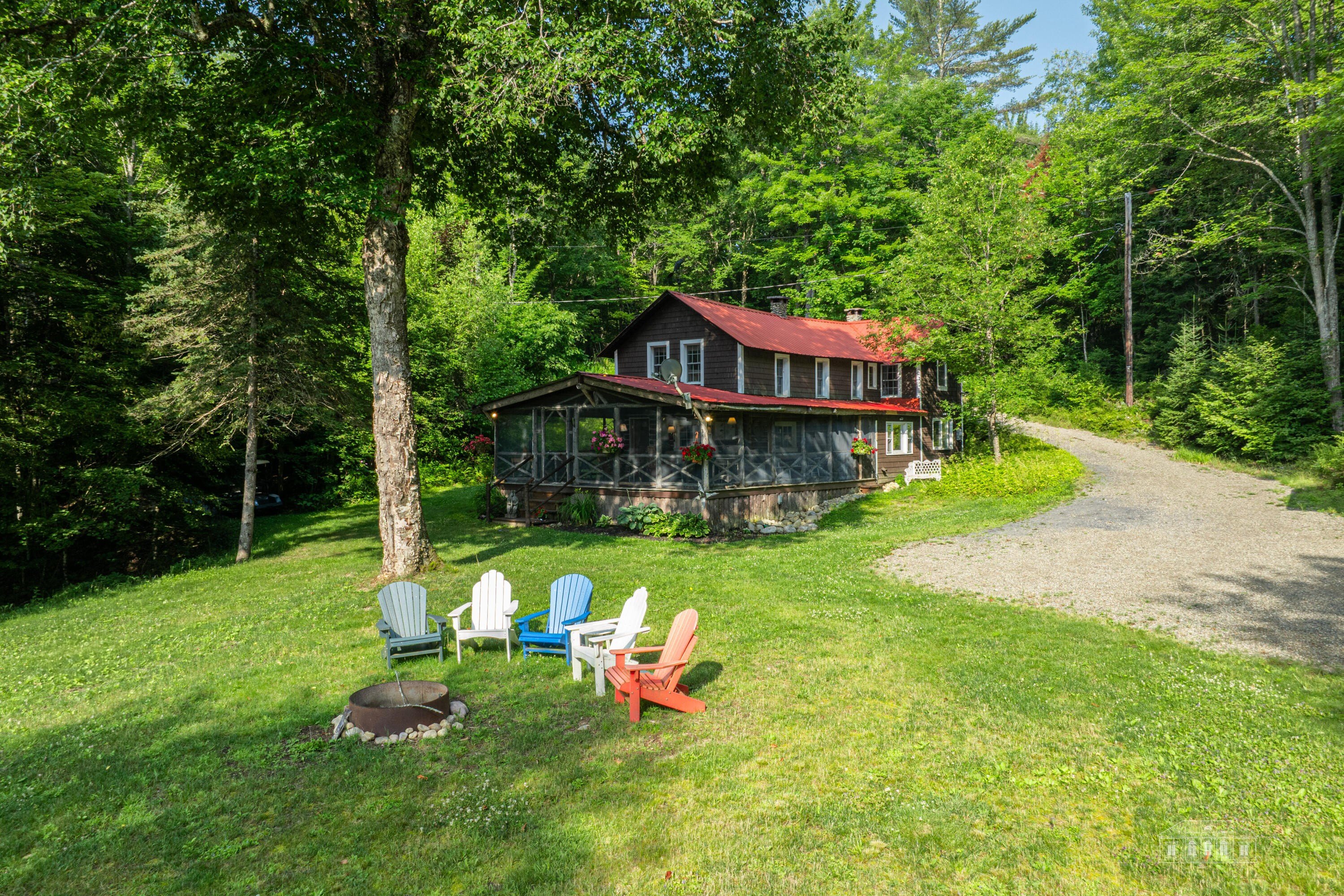 Single Family 4BR 2BA - 232 Clark Wardner Road, Brighton, NY